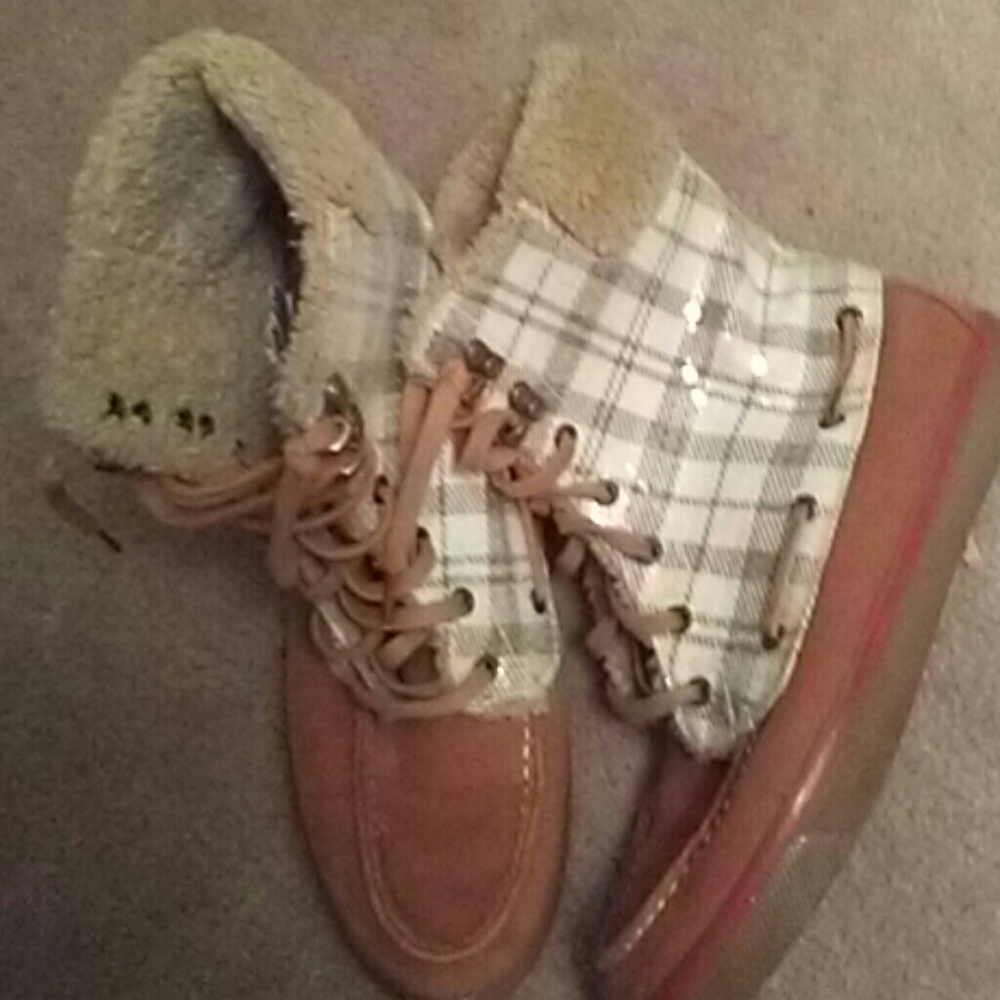 Sperry boots